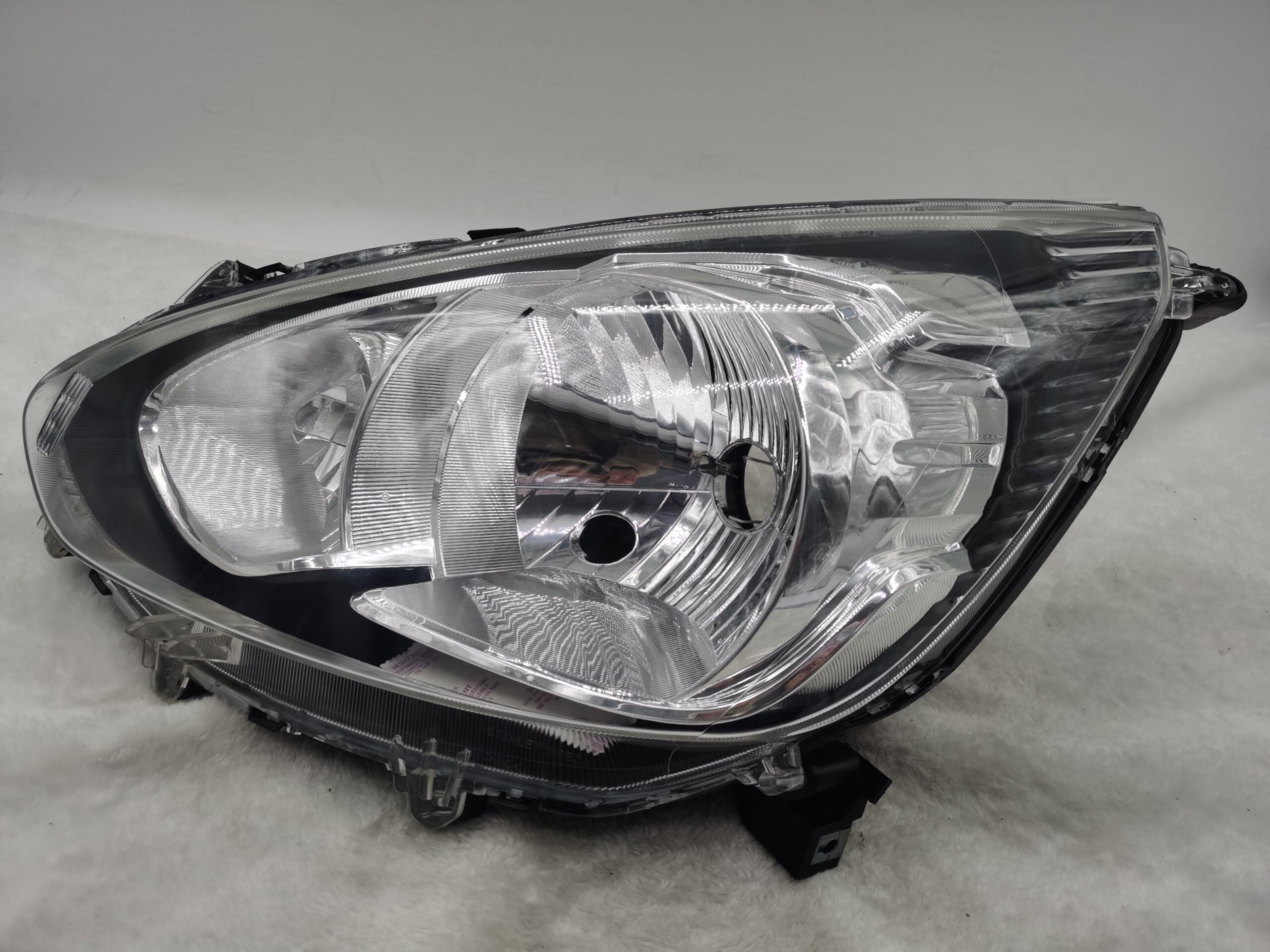 MITSUBISHI MIRAGE 2012-2019 HALOGEN L.H.S HEADLIGHT ASSEMBLY