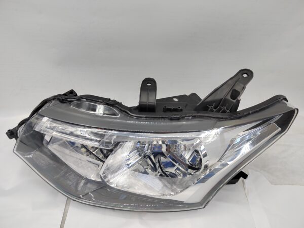 MITSUBISHI OUTLANDER 2013-2015 HALOGEN L.H.S HEADLIGHT ASSEMBLY