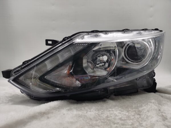 NISSAN QASHQAI J11 2014-2016 HALOGEN L.H.S HEADLIGHT ASSEMBLY