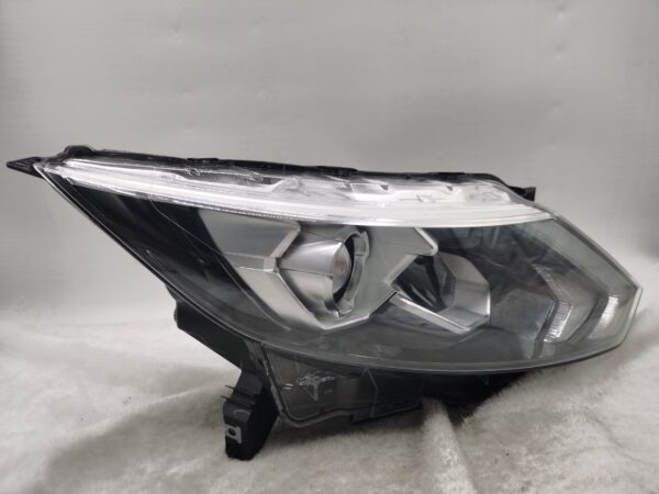 NISSAN QASHQAI J11 2014-2016 LED R.H.S HEADLIGHT ASSEMBLY