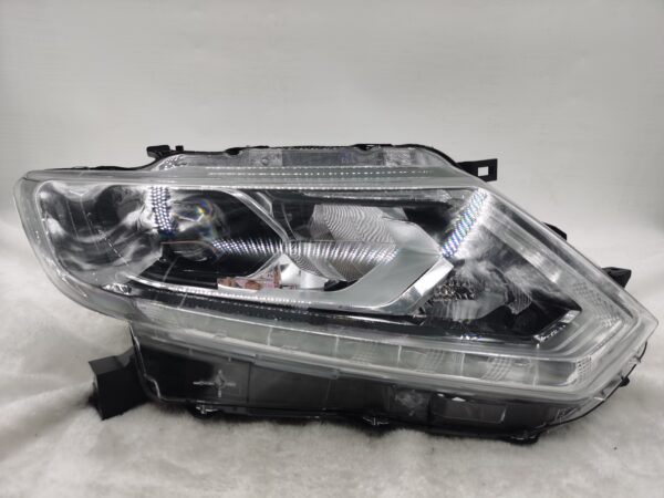 NISSAN X-TRAIL 2014-2016 LED R.H.S HEADLIGHT ASSEMBLY