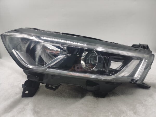 RENAULT KOLEOS 2016-2020 HALOGEN L.H.S HEADLIGHT ASSEMBLY