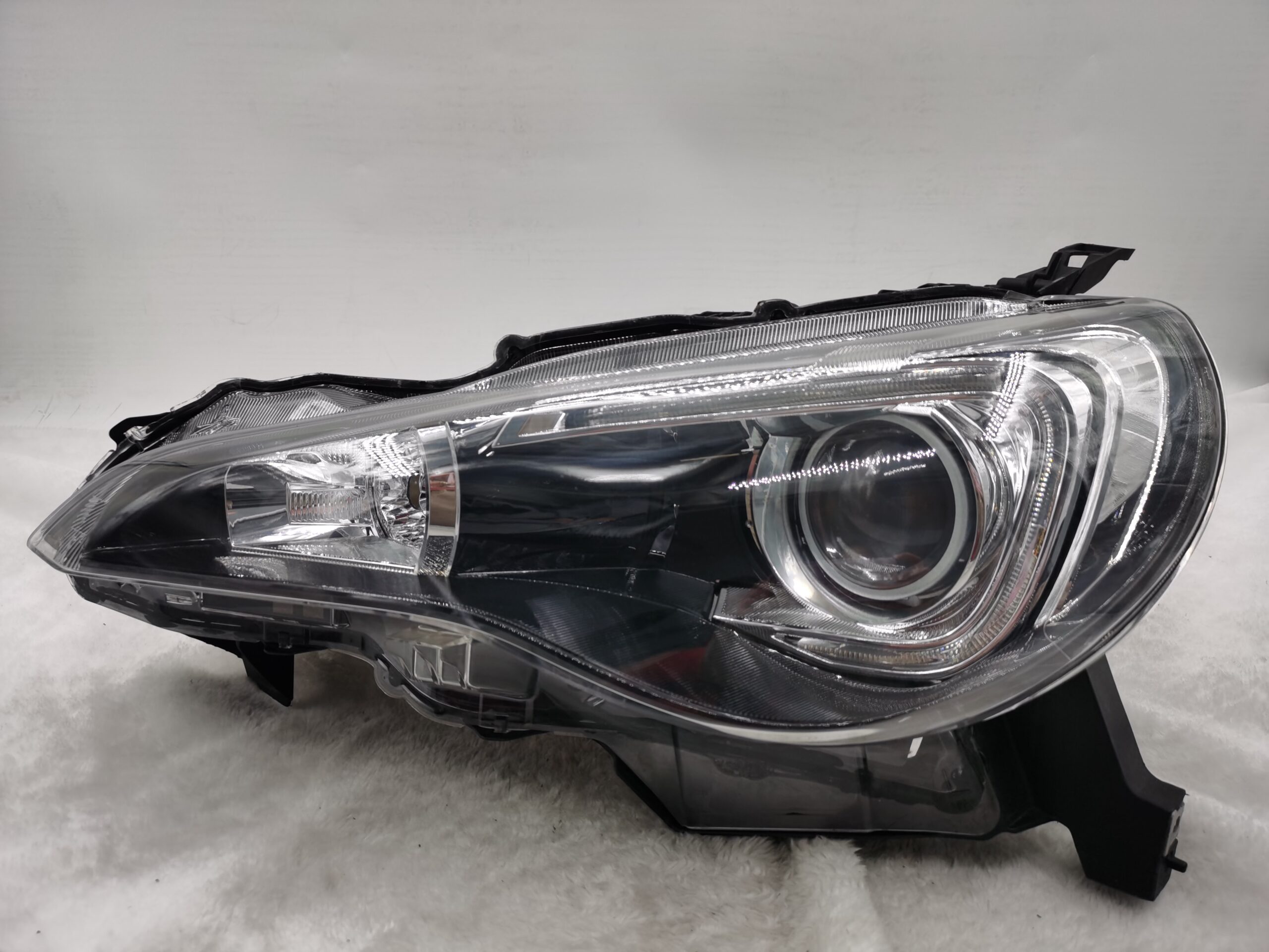 SUBARU BRZ 2011-2016 XENON L.H.S HEADLIGHT ASSEMBLY