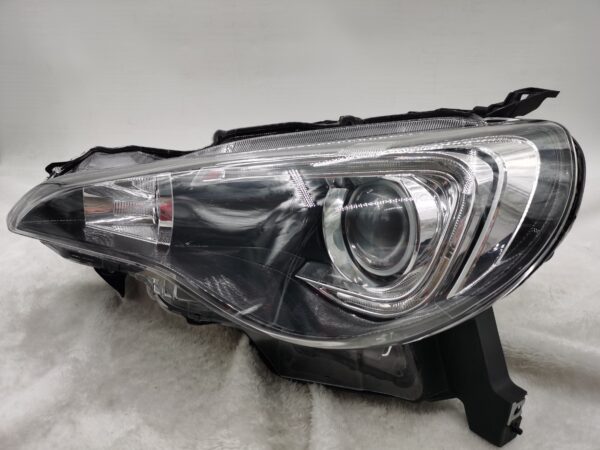 SUBARU BRZ 2011-2016 XENON L.H.S HEADLIGHT ASSEMBLY