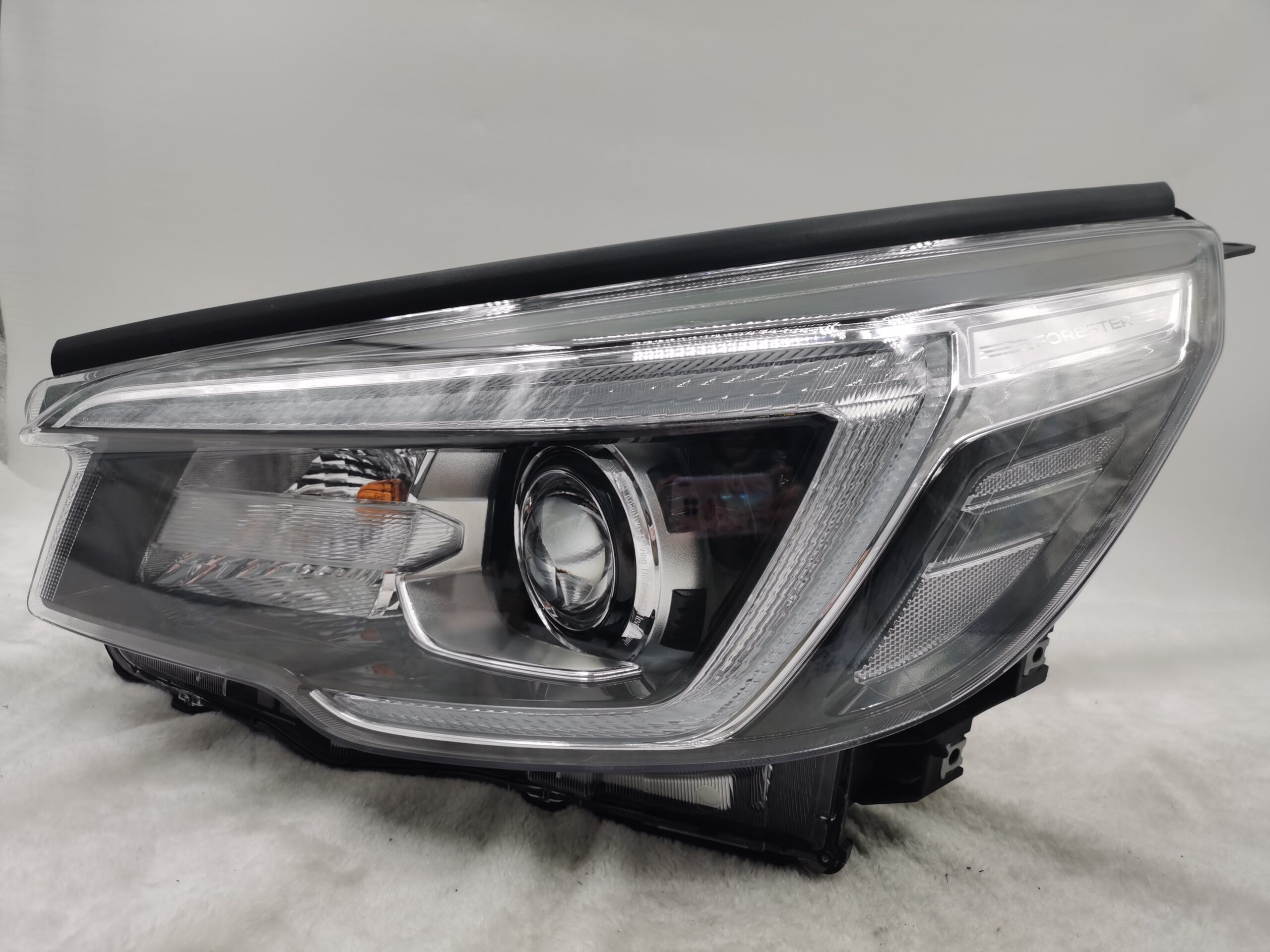 SUBARU FORESTER 2019-2021 LED L.H.S HEADLIGHT ASSEMBLY