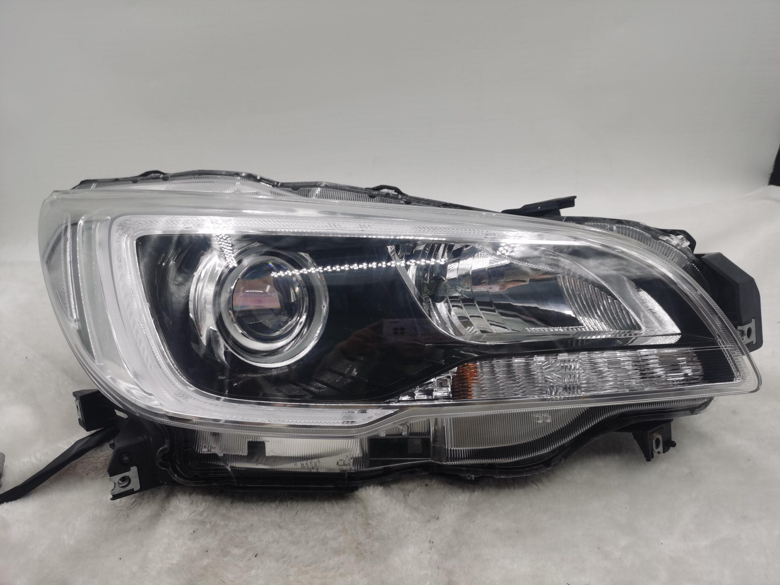 SUBARU LIBERTY OUTBACK 2015-2017 LED R.H.S HEADLIGHT ASSEMBLY