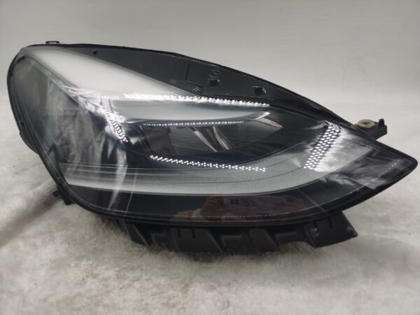 TESLA MODEL 3 2017-2019 LED R.H.S HEADLIGHT ASSEMBLY