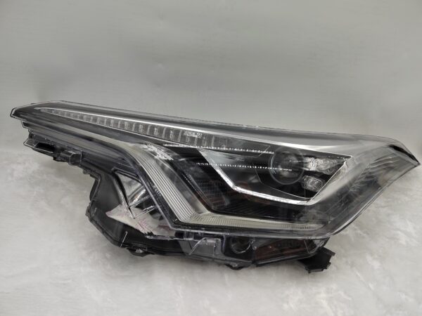 TOYOTA C-HR 2016-2019 LED L.H.S HEADLIGHT ASSEMBLY