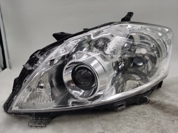 TOYOTA COROLLA AURIS NZE151H 2009-2011 HALOGEN L.H.S HEADLIGHT ASSEMBLY