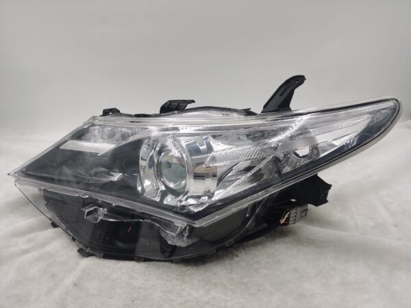 TOYOTA COROLLA AURIS NZE181H 2012-2014 HALOGEN L.H.S HEADLIGHT ASSEMBLY