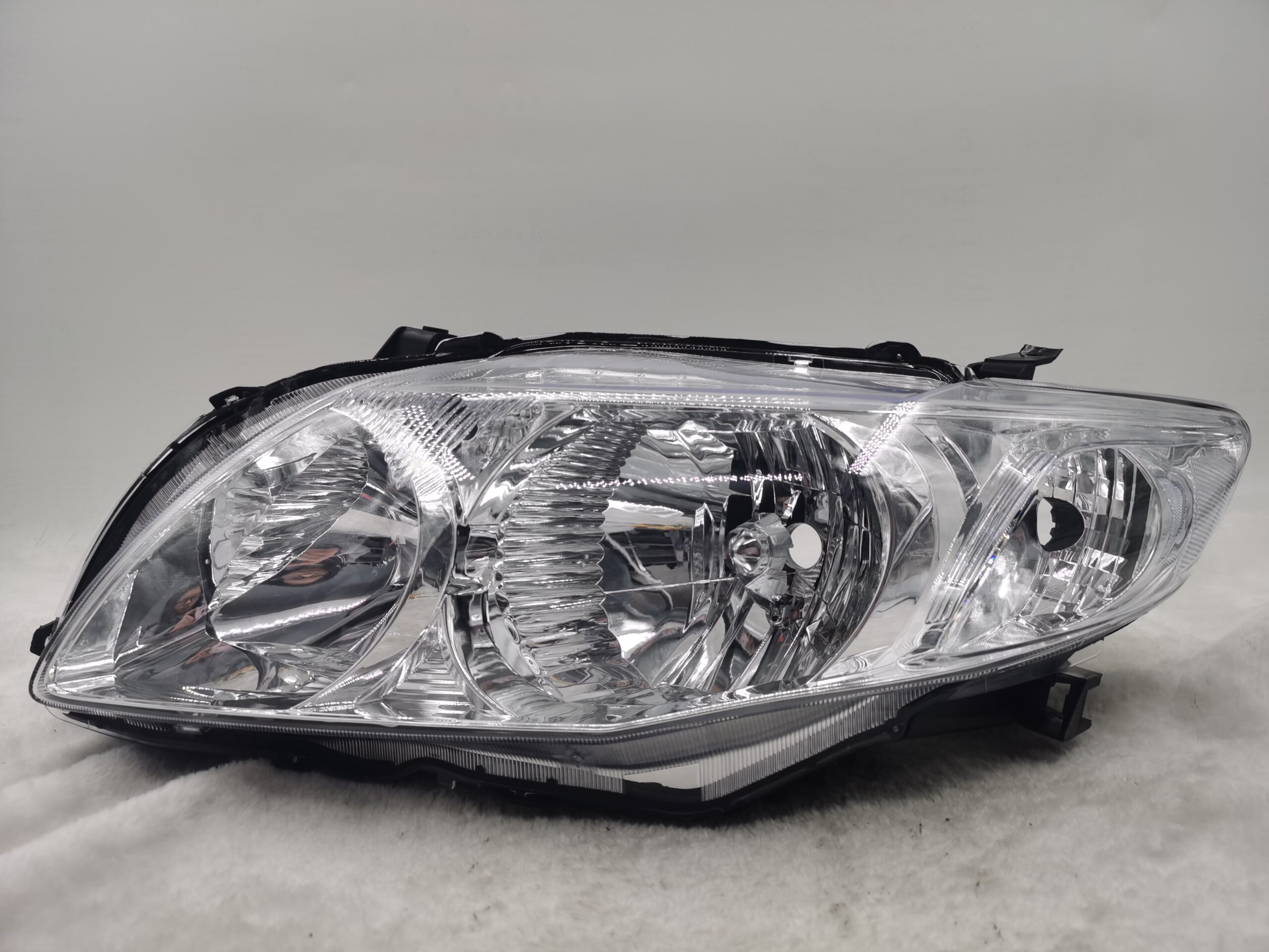 TOYOTA COROLLA E150 2007-2010 HALOGEN L.H.S HEADLIGHT ASSEMBLY