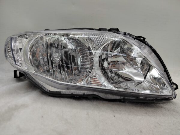 TOYOTA COROLLA E150 2007-2010 HALOGEN R.H.S HEADLIGHT ASSEMBLY