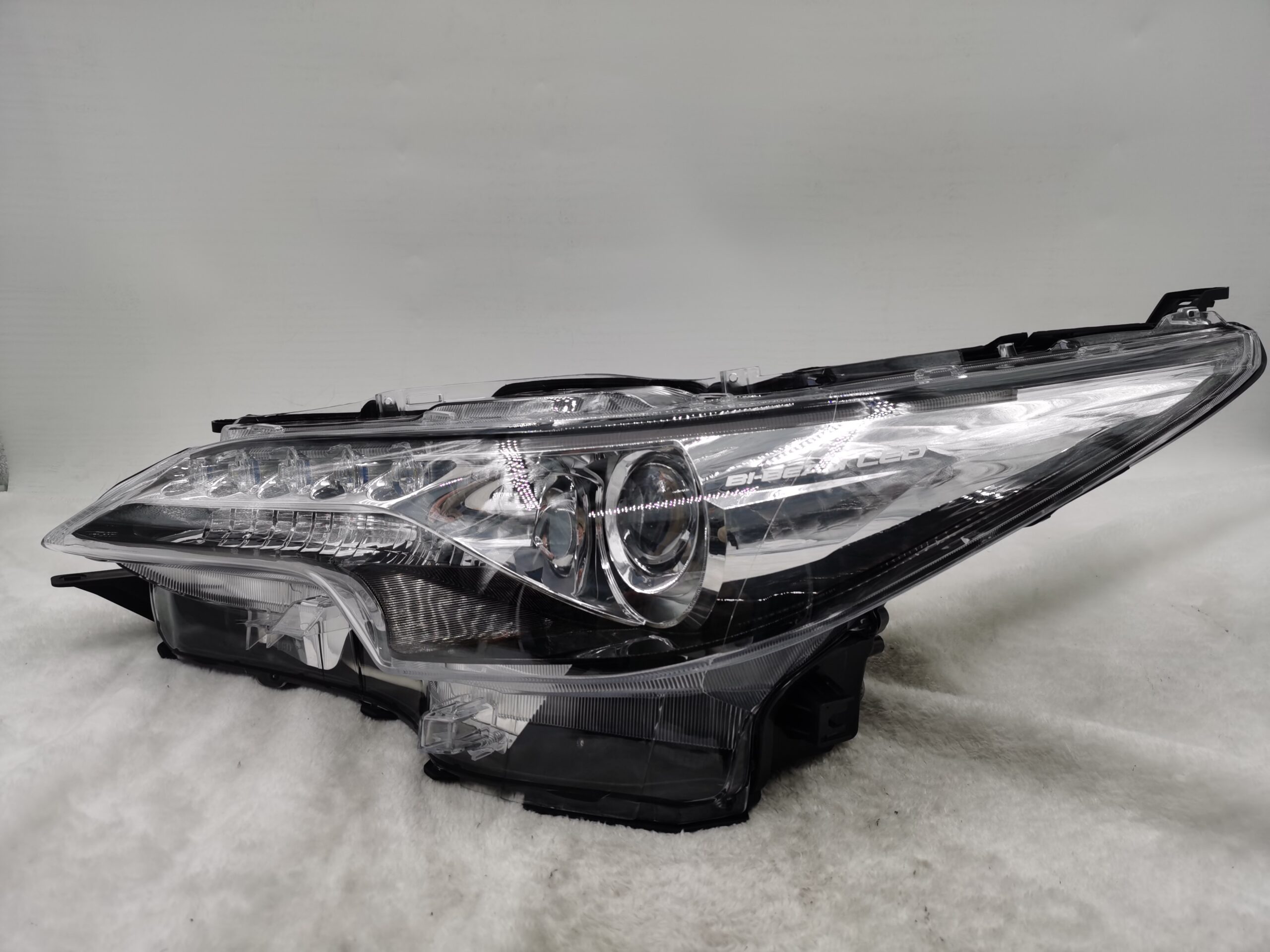 TOYOTA FORTUNER 2 AN160 2016-2020 LED L.H.S HEADLIGHT ASSEMBLY