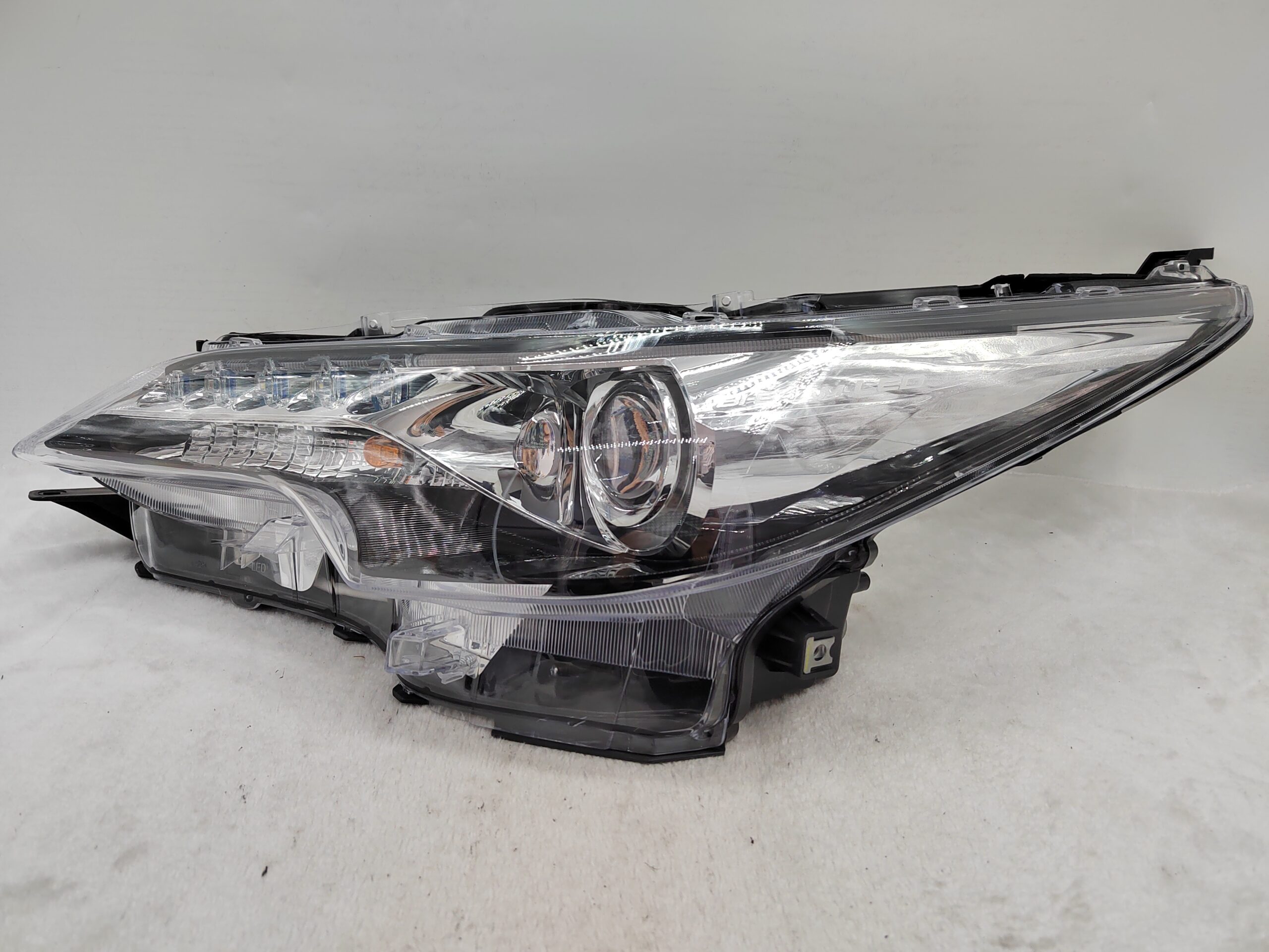 TOYOTA FORTUNER 2 AN160 2016-2020 LED L.H.S HEADLIGHT ASSEMBLY