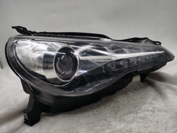 TOYOTA GT86 ZN6 2017-2020 LED R.H.S HEADLIGHT ASSEMBLY