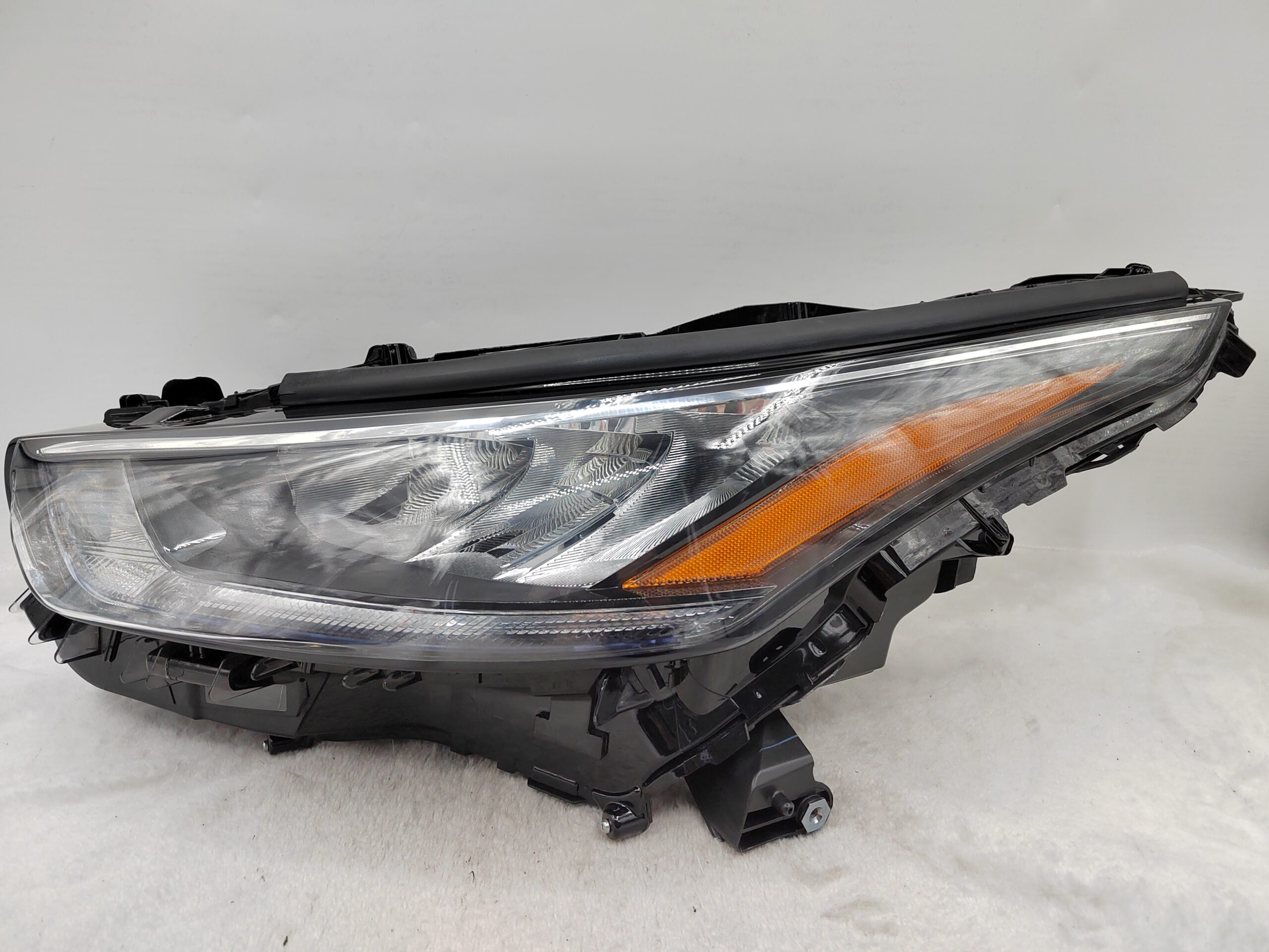 TOYOTA KLUGER 2020-2023 LED L.H.S HEADLIGHT ASSEMBLY