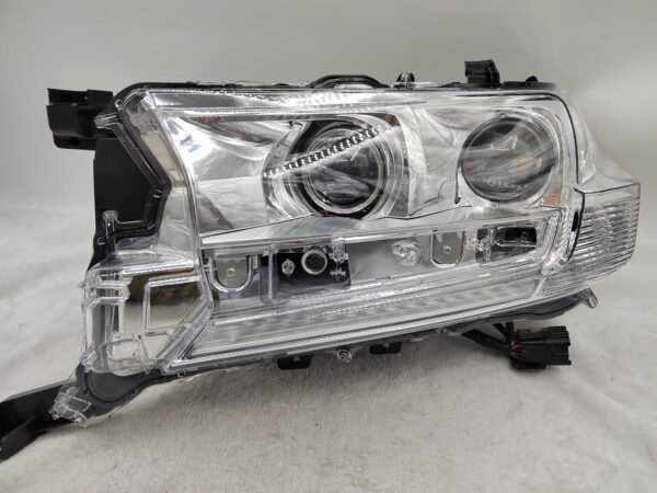 TOYOTA LANDCRUISER 200 SERIES VDJ200R 2016-2021 LED L.H.S HEADLIGHT ASSEMBLY