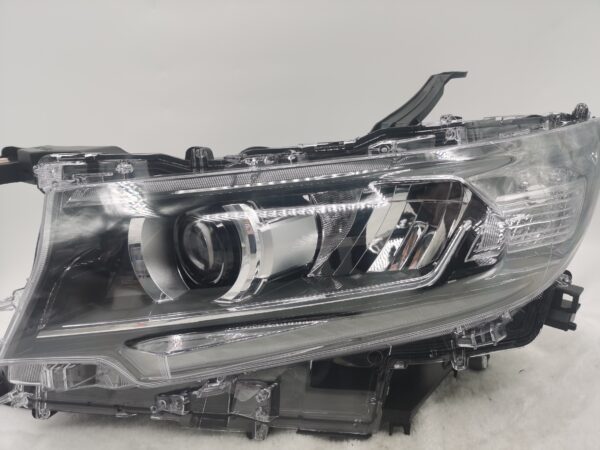 TOYOTA LANDCRUISER PRADO 150 GDJ150R 2018-2022 LED L.H.S HEADLIGHT ASSEMBLY