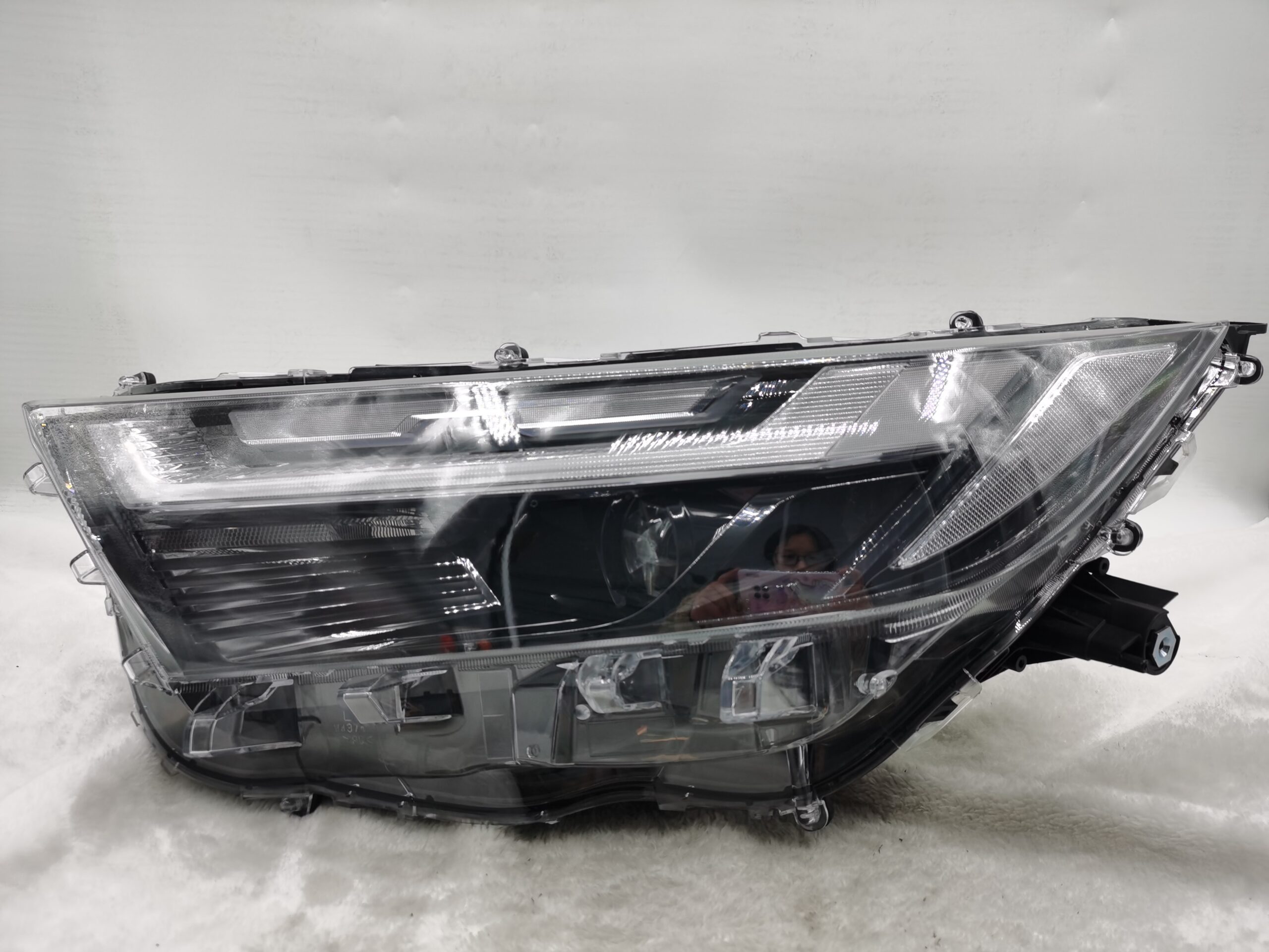 TOYOTA RAV4 2022-2023 LENS LED L.H.S HEADLIGHT ASSEMBLY