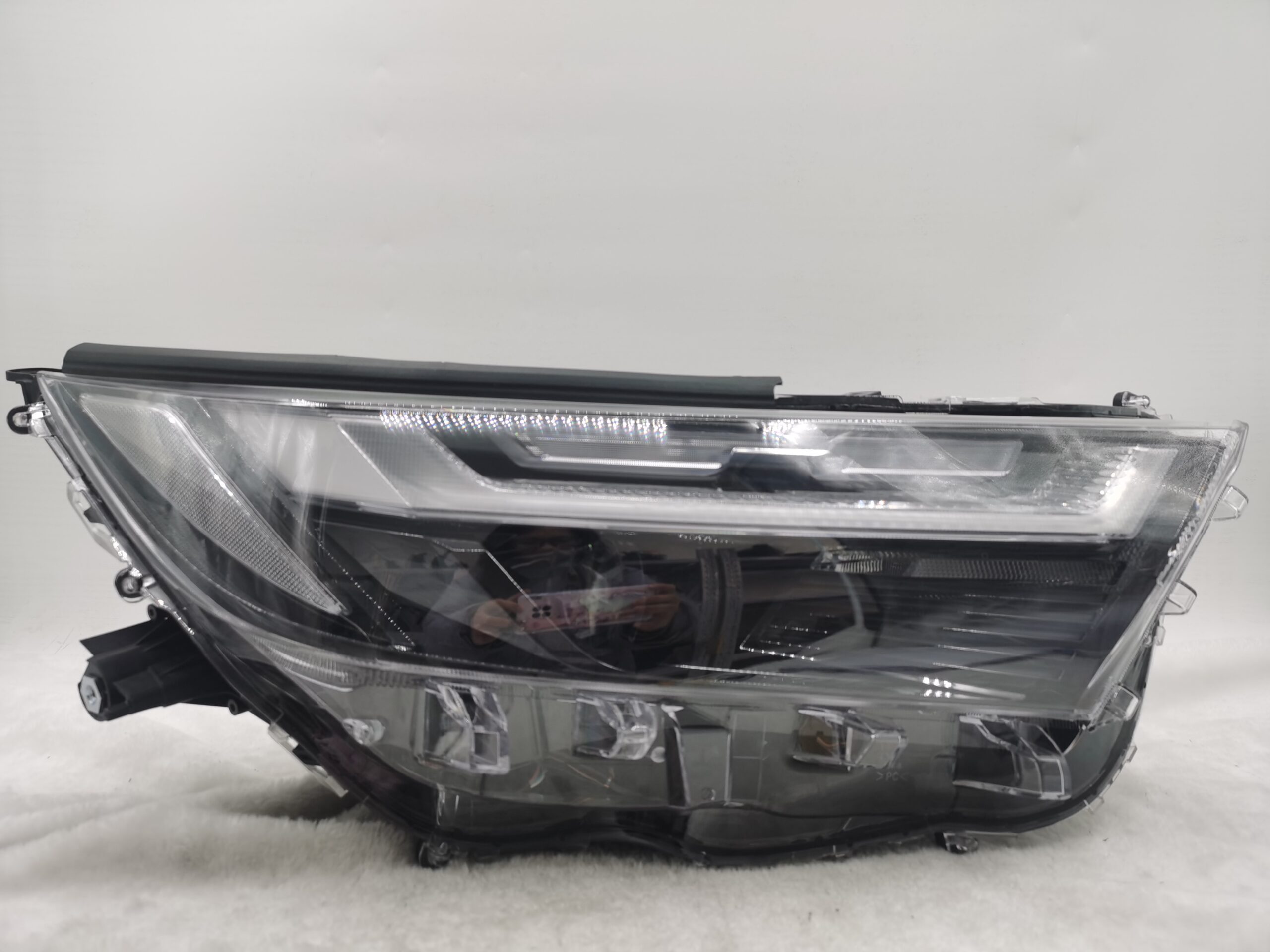 TOYOTA RAV4 2022-2023 LENS LED R.H.S HEADLIGHT ASSEMBLY