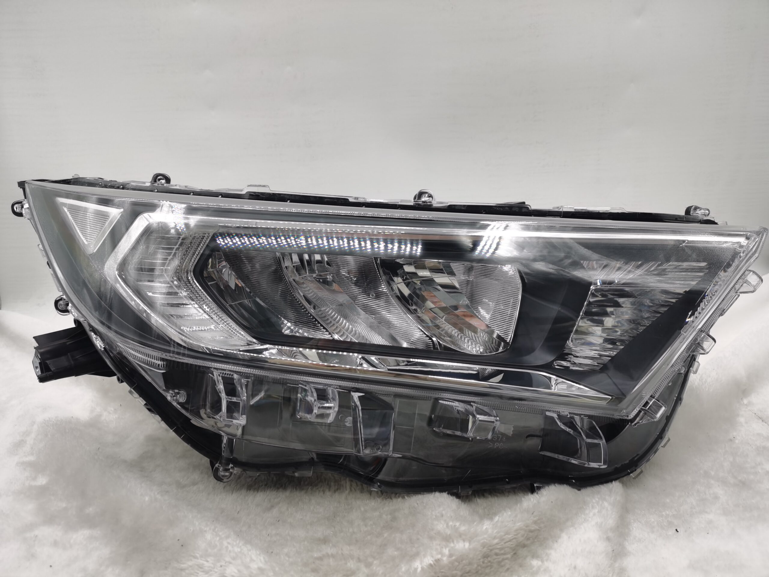 TOYOTA RAV4 V XA50 2019-2021 LED R.H.S HEADLIGHT ASSEMBLY