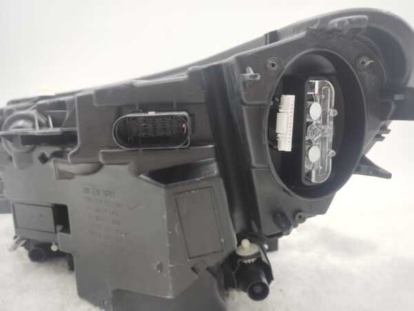 VOLVO XC40 2017-2022 LED R.H.S HEADLIGHT ASSEMBLY