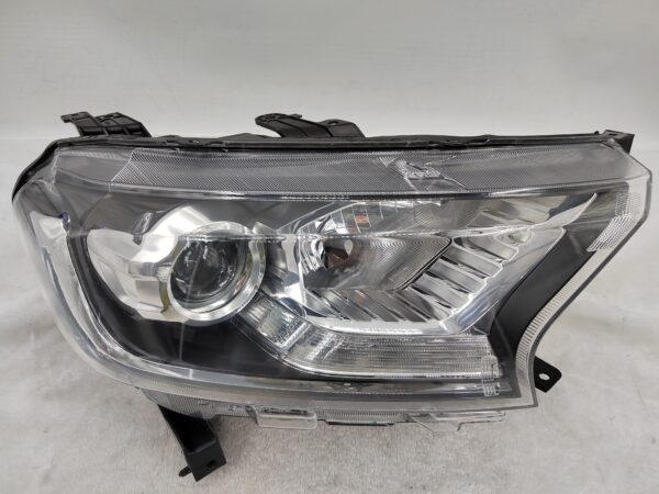 FORD EVEREST RANGER 2015-2019 LENS HALOGEN R.H.S HEADLIGHT ASSEMBLY