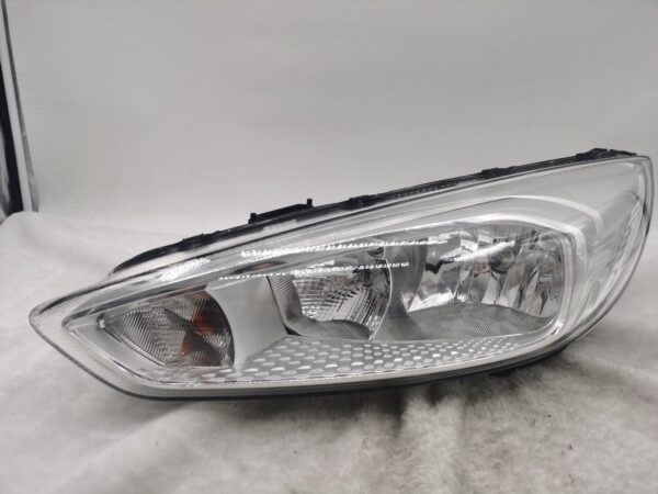 FORD FOCUS MK3 2015-2018 HALOGEN L.H.S HEADLIGHT ASSEMBLY