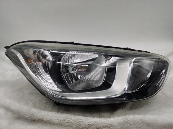 HYUNDAI I20 2012-2014 HALOGEN R.H.S HEADLIGHT ASSEMBLY