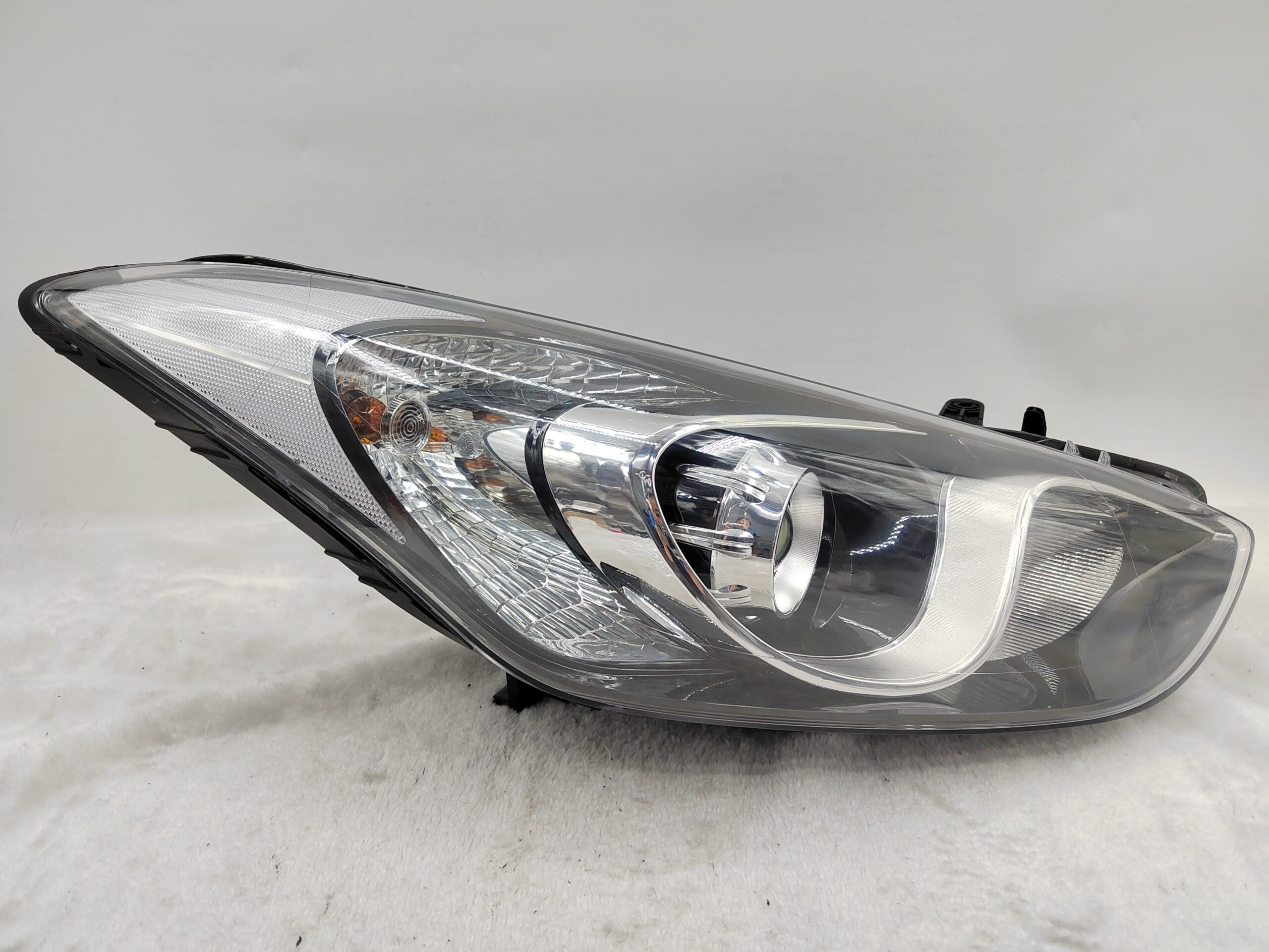 HYUNDAI I30 GD 2012-2016 HALOGEN R.H.S HEADLIGHT ASSEMBLY