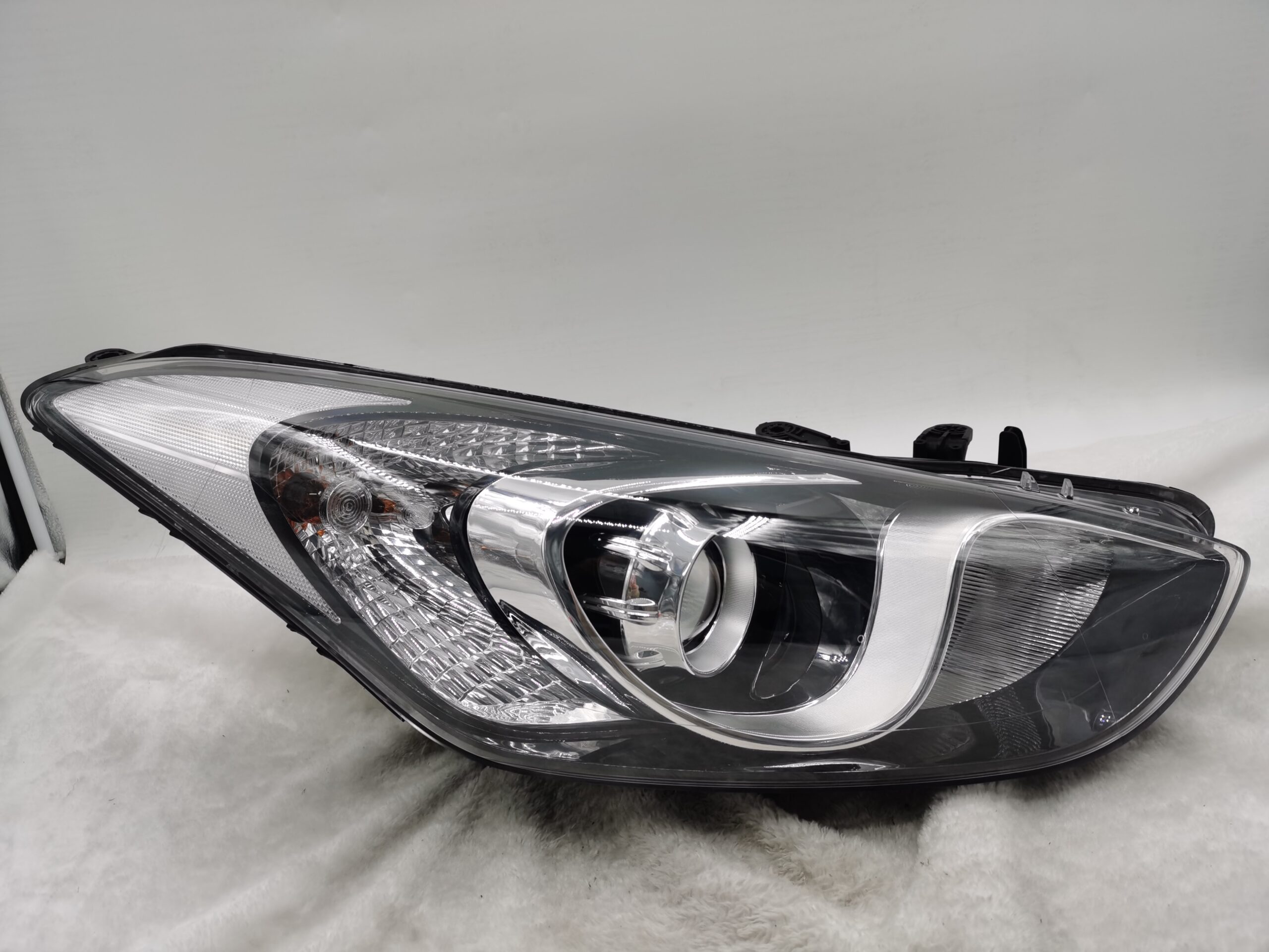 HYUNDAI I30 GD 2012-2016 HALOGEN R.H.S HEADLIGHT ASSEMBLY