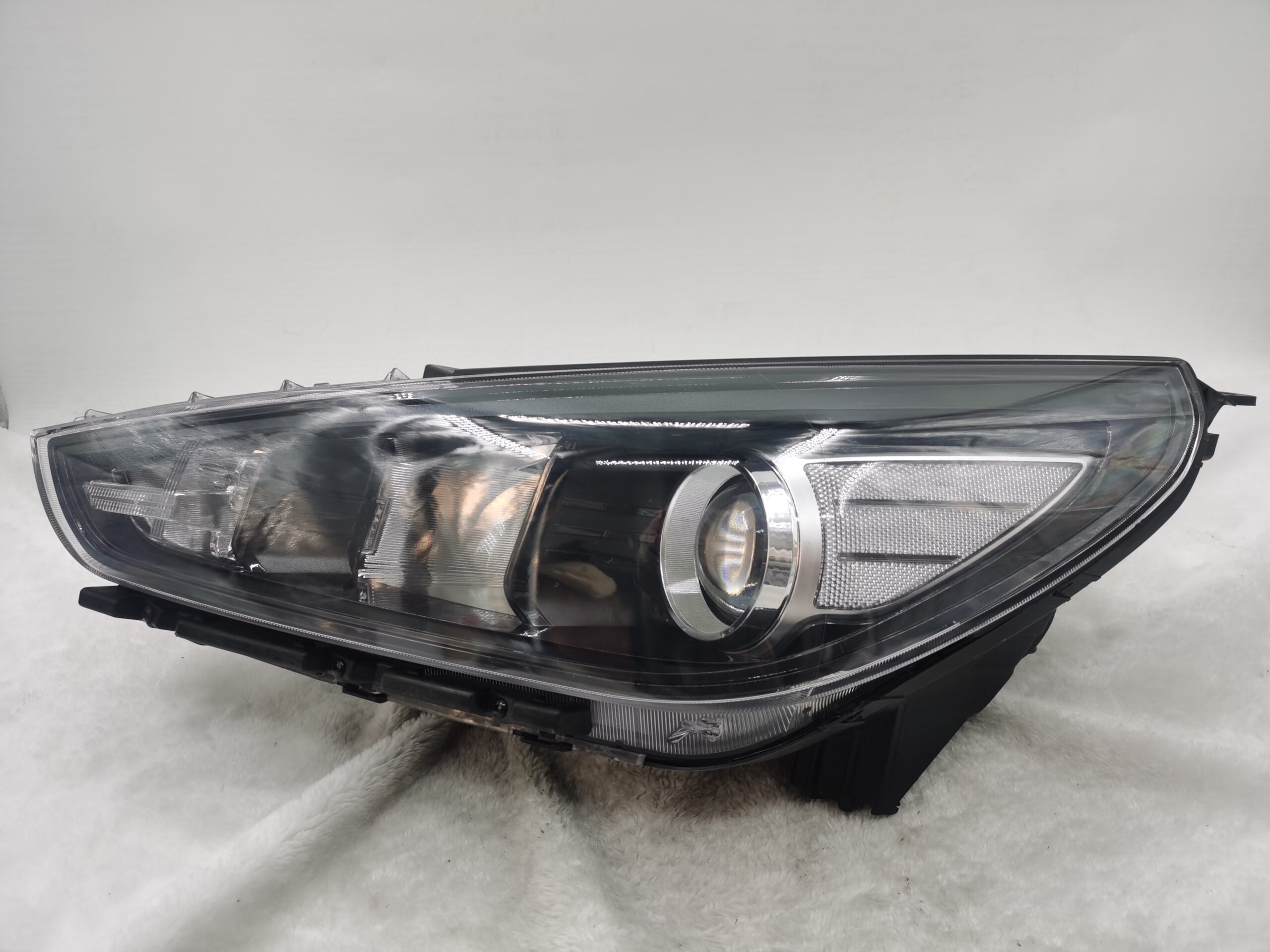 HYUNDAI I30 GO 2017-2019 HALOGEN L.H.S HEADLIGHT ASSEMBLY