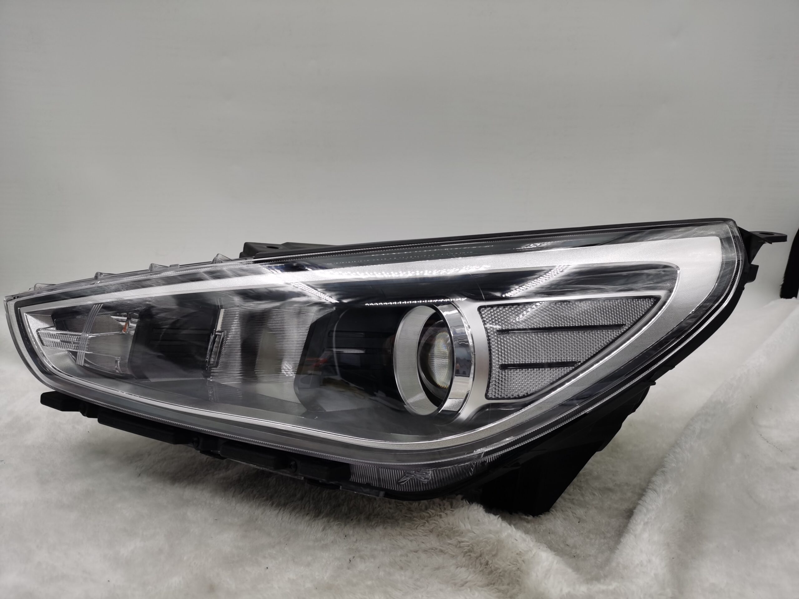 HYUNDAI I30 GO 2017-2019 HALOGEN L.H.S HEADLIGHT ASSEMBLY