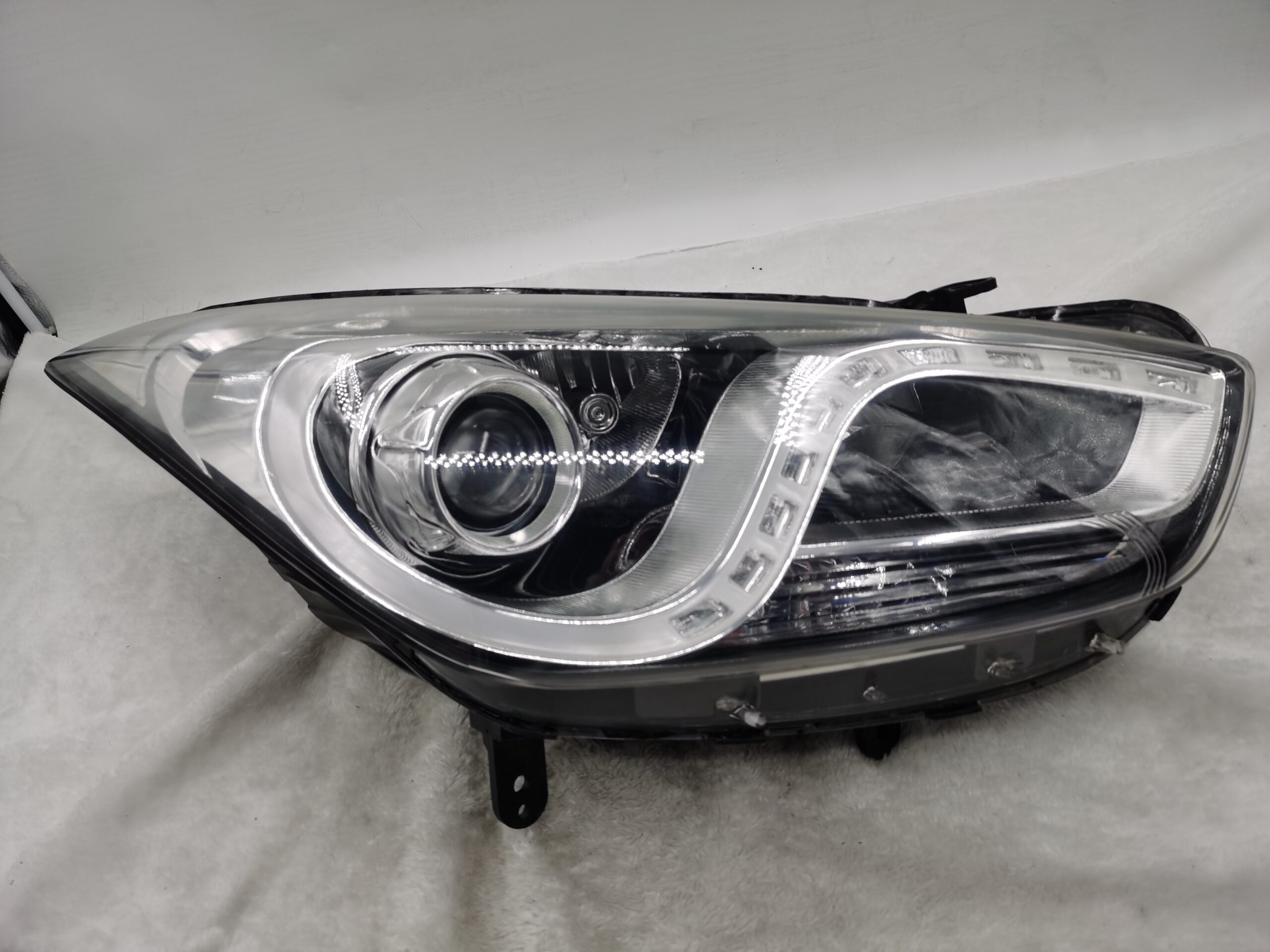 HYUNDAI I40 2011-2015 LENS HALOGEN R.H.S HEADLIGHT ASSEMBLY