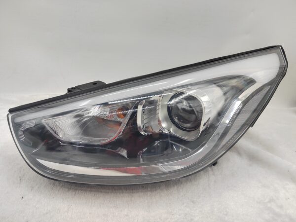 HYUNDAI IX35 SE 2013-2015 LENS HALOGEN L.H.S HEADLIGHT ASSEMBLY