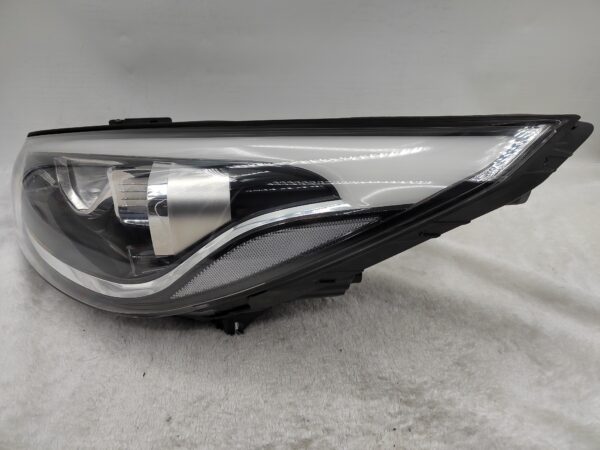 HYUNDAI IX35 SE 2013-2015 LENS HALOGEN L.H.S HEADLIGHT ASSEMBLY