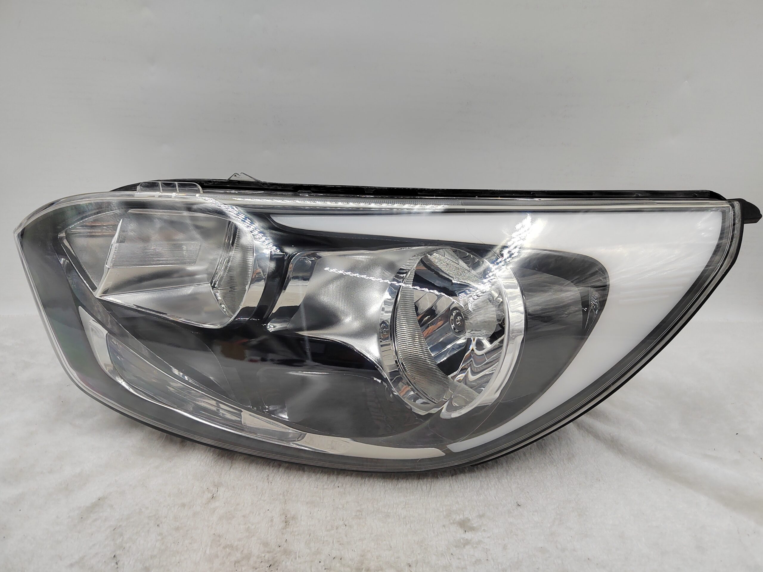 KIA RIO 2012-2017 HALOGEN L.H.S HEADLIGHT ASSEMBLY