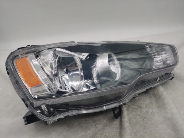 MITSUBISHI LANCER 2008-2018 HALOGEN R.H.S HEADLIGHT ASSEMBLY