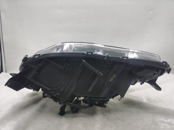 MITSUBISHI LANCER 2008-2018 HALOGEN R.H.S HEADLIGHT ASSEMBLY