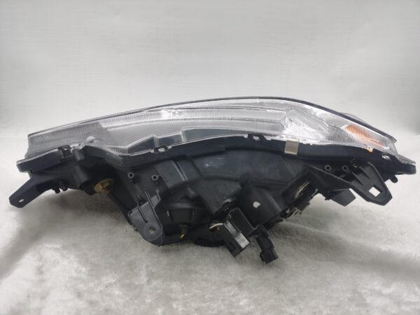 MITSUBISHI LANCER 2008-2018 HALOGEN R.H.S HEADLIGHT ASSEMBLY