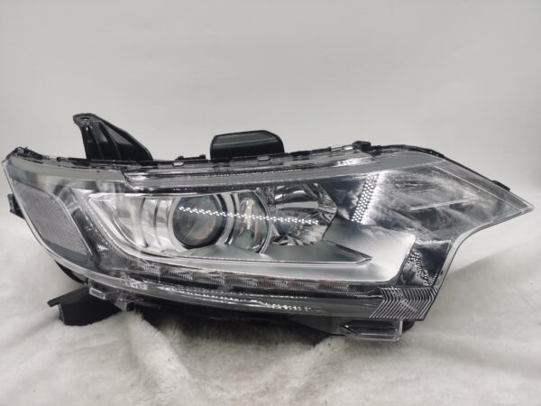 MITSUBISHI OUTLANDER 2016-2020 HALOGEN R.H.S HEADLIGHT ASSEMBLY