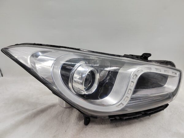 HYUNDAI I40 2011-2015 XENON R.H.S HEADLIGHT ASSEMBLY