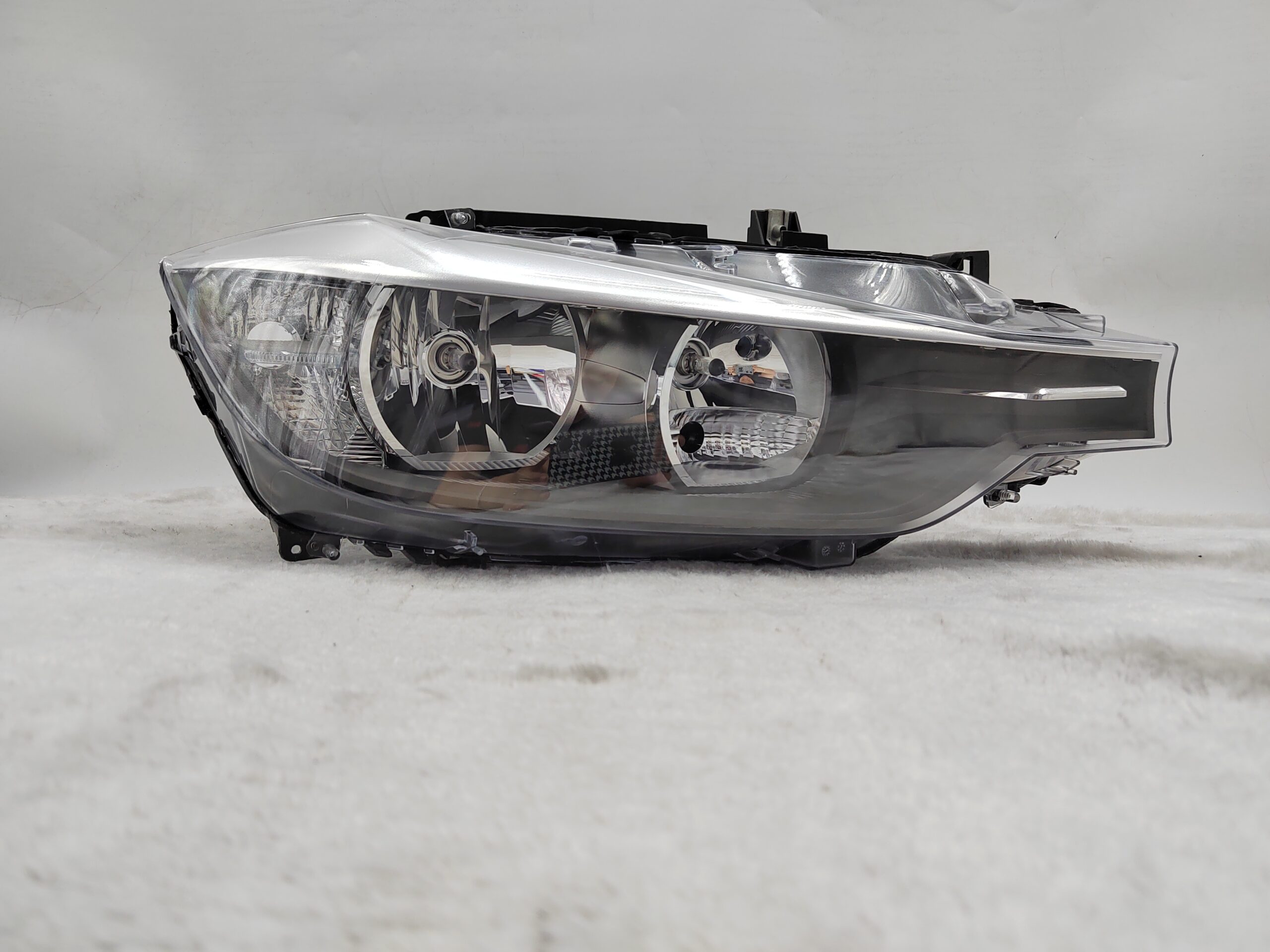 BMW 3 SERIES F30 F31 F35 2012-2014 HALOGEN R.H.S HEADLIGHT ASSEMBLY