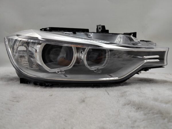 BMW 3 SERIES F30 F31 F35 2012-2014 XENON R.H.S HEADLIGHT ASSEMBLY