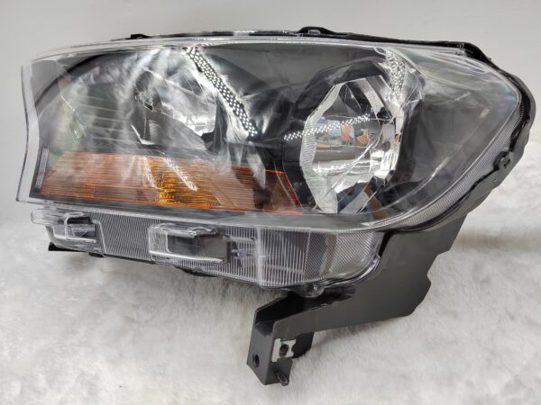 FORD EVEREST RANGER 2015-2019 HALOGEN L.H.S HEADLIGHT ASSEMBLY