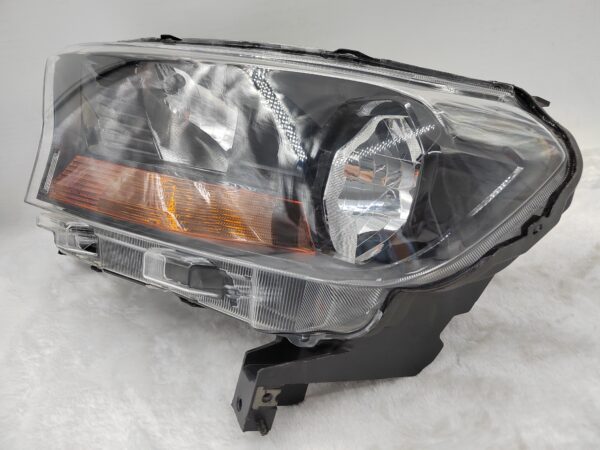 FORD EVEREST RANGER 2015-2019 HALOGEN L.H.S HEADLIGHT ASSEMBLY