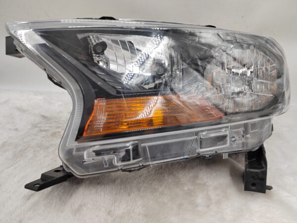 FORD EVEREST RANGER 2015-2019 HALOGEN L.H.S HEADLIGHT ASSEMBLY