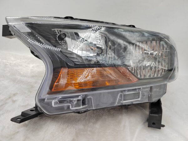 FORD EVEREST RANGER 2015-2019 HALOGEN L.H.S HEADLIGHT ASSEMBLY