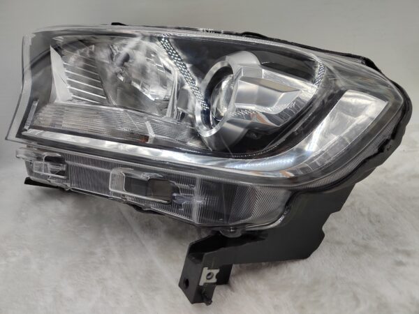 FORD EVEREST RANGER 2015-2019 LENS HALOGEN L.H.S HEADLIGHT ASSEMBLY