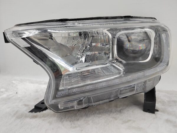 FORD EVEREST RANGER 2020-2021 LED L.H.S HEADLIGHT ASSEMBLY